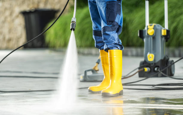 Best Deck Cleaning Services  in Bowmansville, PA